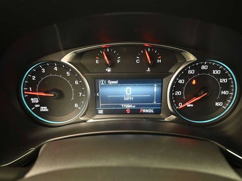 Used 2023 Chevrolet Equinox RS AWD/4WD image 7