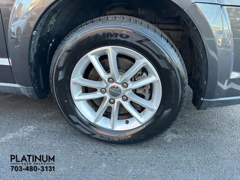 Used 2017 Dodge Journey SXT w/ Comfort/Convenience Group image 16