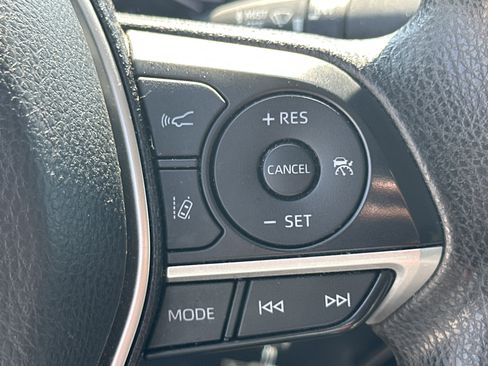 Used 2023 Toyota Camry LE image 25