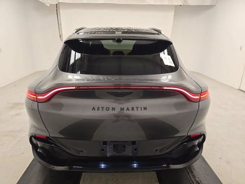 Used 2021 Aston Martin DBX AWD/4WD image 11