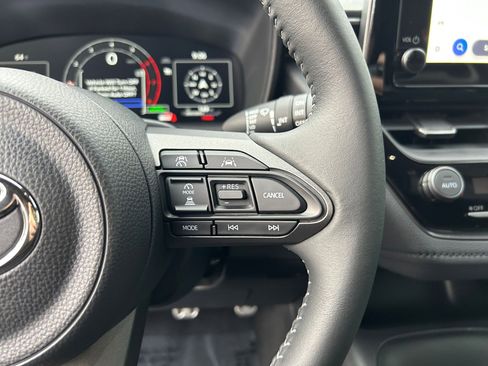 Certified 2025 Toyota Corolla Core image 13