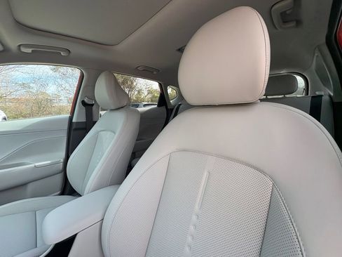 New 2026 Hyundai Kona Limited image 16