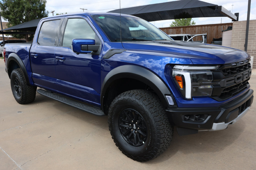 Used 2026 Ford F150 Raptor AWD/4WD image 3