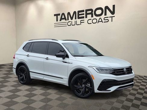 Used 2024 Volkswagen Tiguan SE R-Line FWD image 1