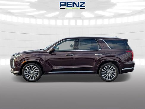 Used 2025 Hyundai Palisade Calligraphy image 4
