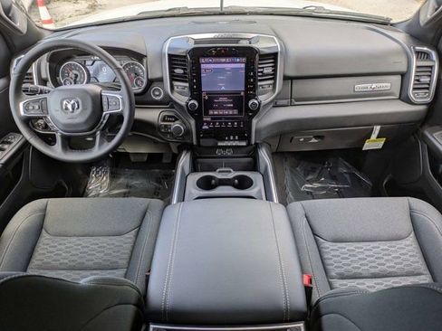 New 2026 RAM 1500 Lone Star AWD/4WD image 15