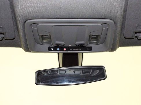 Used 2021 Chevrolet Silverado 1500 RST image 28