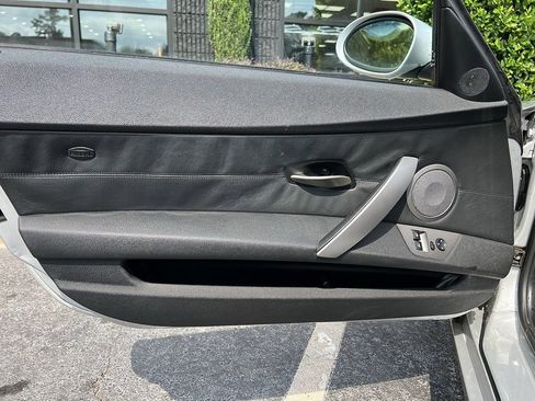Used 2003 BMW Z4 2.5i image 28