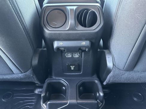 Used 2023 Jeep Wrangler Unlimited Rubicon w/ Cold Weather Group image 27