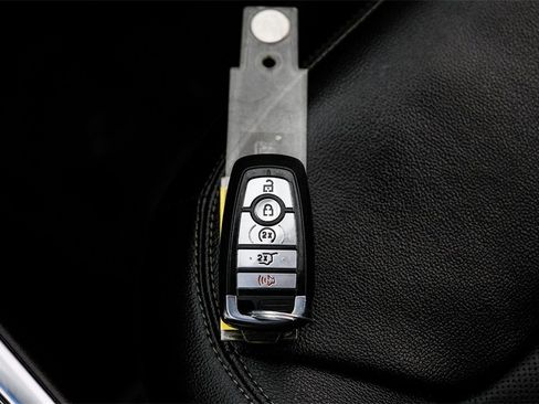 Used 2024 Ford Explorer Limited image 63