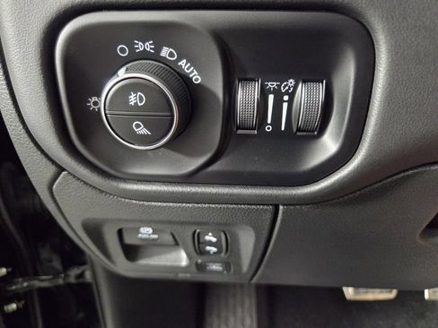 Used 2025 RAM 1500 RHO w/ RHO Level 1 Equipment Group AWD/4WD image 18
