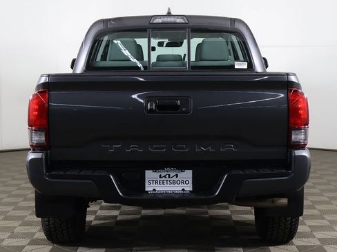 Used 2018 Toyota Tacoma SR w/ SR Convenience Package RWD image 9