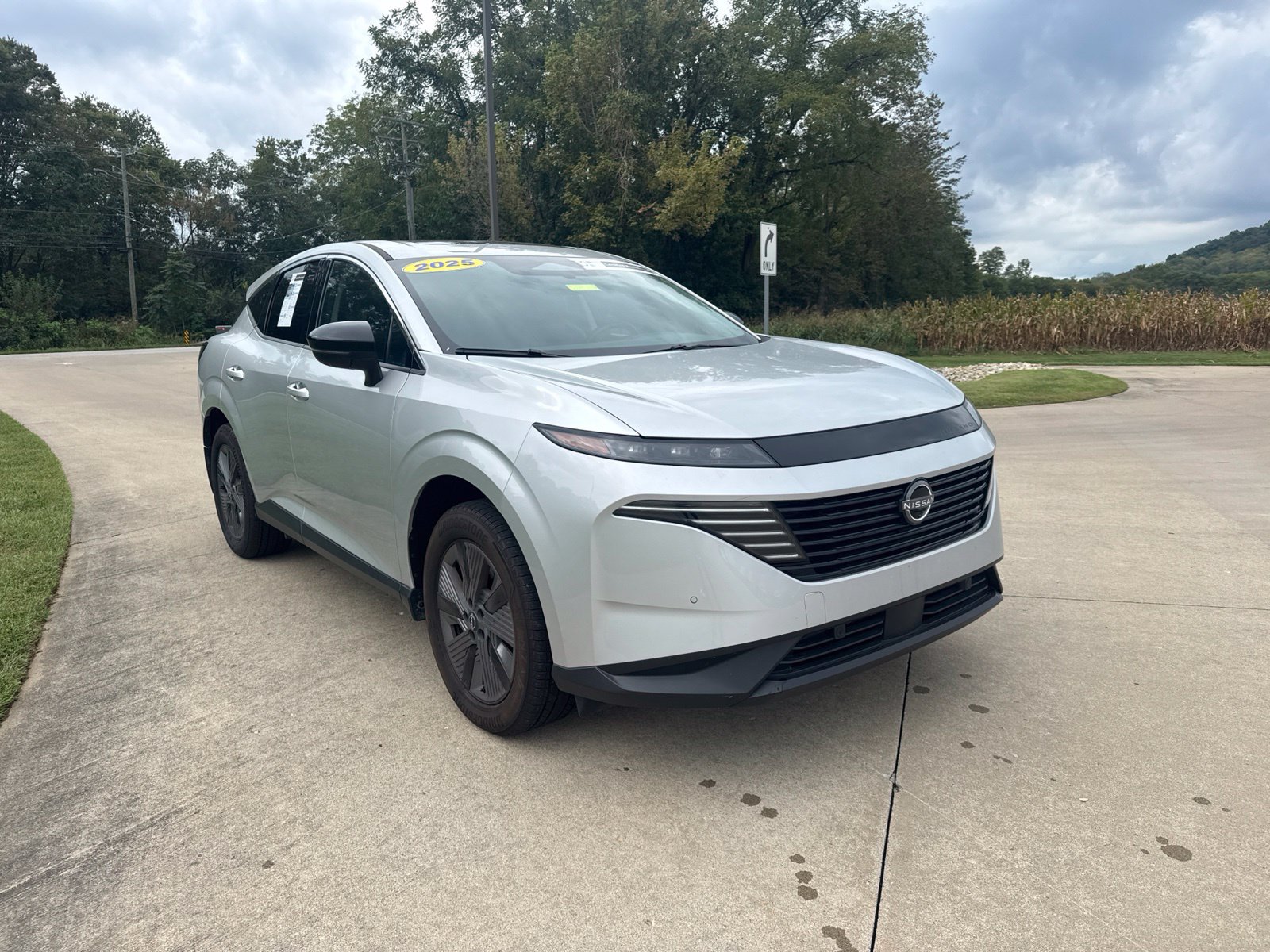 Used 2025 Nissan Murano SL AWD/4WD image 3