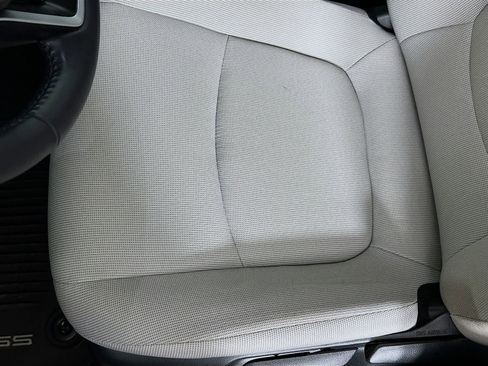 Certified 2024 Toyota Corolla Cross LE w/ Moonroof Package AWD/4WD image 20