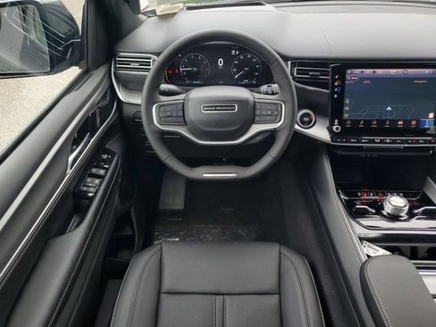 New 2026 Jeep Grand Wagoneer Limited AWD/4WD image 17