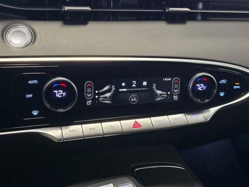 Used 2025 Genesis GV70 2.5T image 34