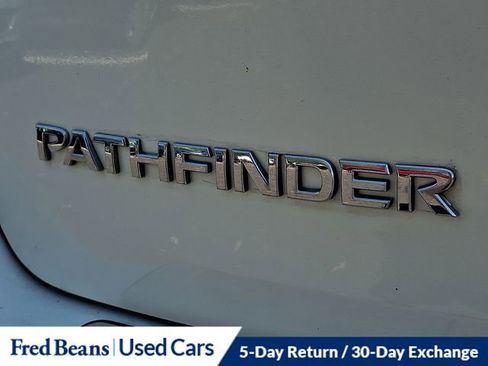 Used 2016 Nissan Pathfinder SL AWD/4WD image 31