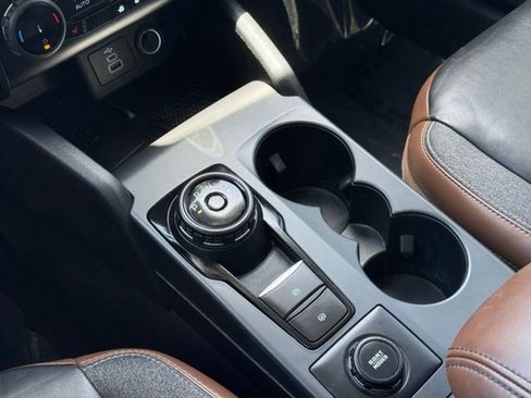Used 2023 Ford Bronco Sport Outer Banks w/ Tech Package AWD/4WD image 17