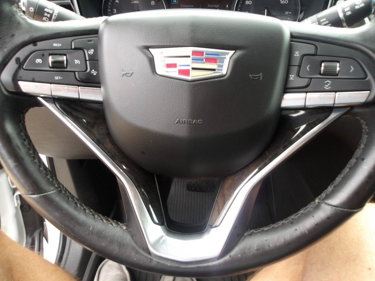 Used 2021 Cadillac XT6 Premium Luxury FWD image 20