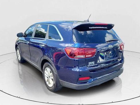 Used 2020 Kia Sorento LX FWD image 29