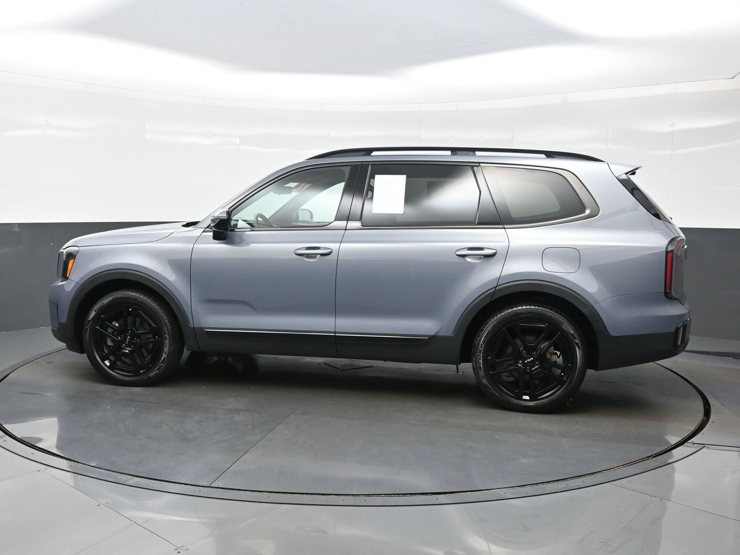 Used 2024 Kia Telluride SX Prestige X-Line AWD/4WD image 3