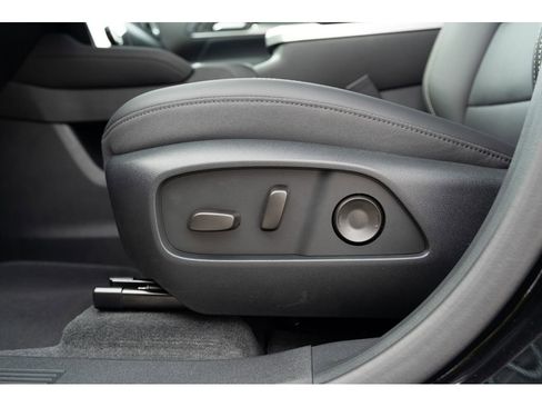 New 2026 GMC Terrain Elevation FWD image 15