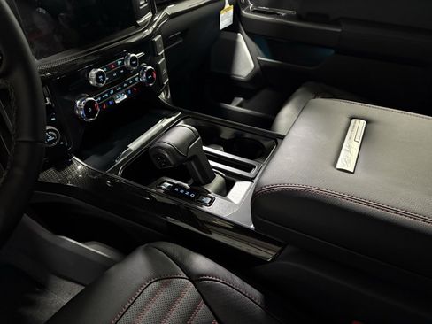 New 2025 Ford F150 Lariat w/ Equipment Group 502A High image 15