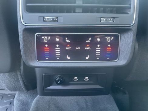 Used 2025 Audi Q7 3.0T Premium Plus image 15