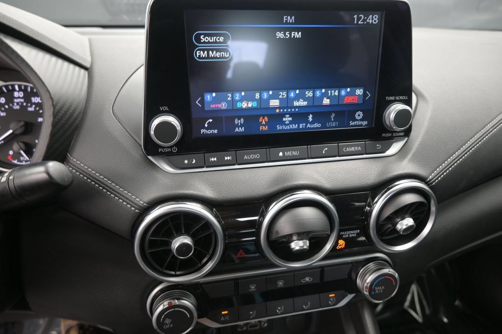 Used 2024 Nissan Sentra SV FWD image 31