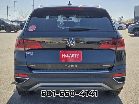 Used 2024 Volkswagen Taos SEL AWD/4WD image 5