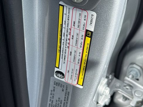 New 2026 RAM 1500 4x4 Crew Cab image 25