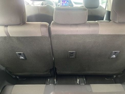 Used 2024 Toyota Highlander LE image 13