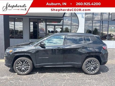Used 2023 Jeep Compass High Altitude AWD/4WD image 1
