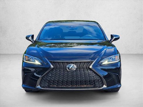 Used 2023 Lexus ES 350 F Sport w/ Accessory Package (Z2) FWD image 2
