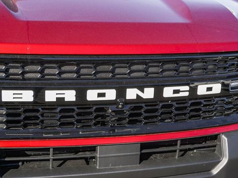 New 2025 Ford Bronco Sport Outer Banks w/ Outer Banks Tech Package+ image 11