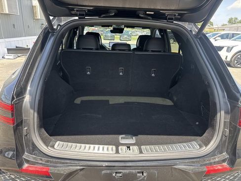 Used 2023 Genesis GV70 2.5T w/ Sport Prestige Package AWD/4WD image 10