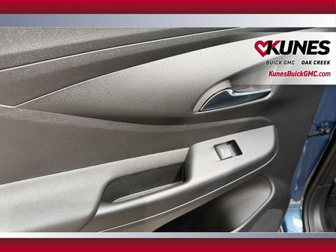 Used 2025 Buick Envista Preferred w/ Convenience I Package FWD image 31