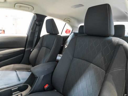 Used 2024 Toyota Corolla LE FWD image 6