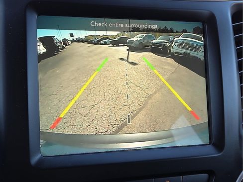 Used 2021 Jeep Cherokee Latitude Lux w/ Sun & Sound Group image 17