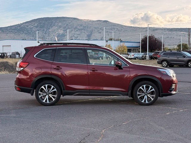 Used 2023 Subaru Forester Limited AWD/4WD image 6