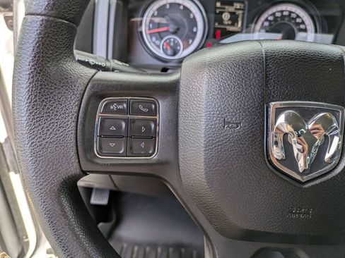 Certified 2019 RAM 1500 Express w/ Express Value Package AWD/4WD image 15