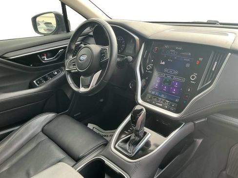 Used 2022 Subaru Outback Limited w/ Popular Package #2 AWD/4WD image 16