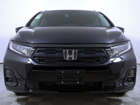 Certified 2026 Honda Odyssey EX-L image 5