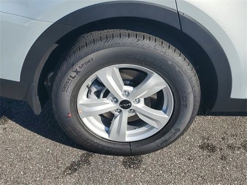 New 2026 Kia Sorento LX image 39