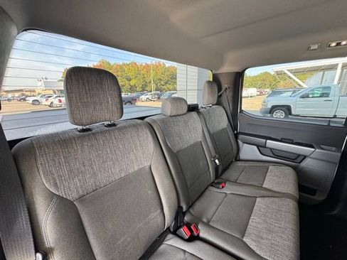 Used 2022 Ford F150 XLT image 25