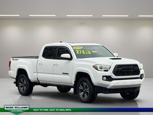 Used 2016 Toyota Tacoma 4x4 Double Cab image 1