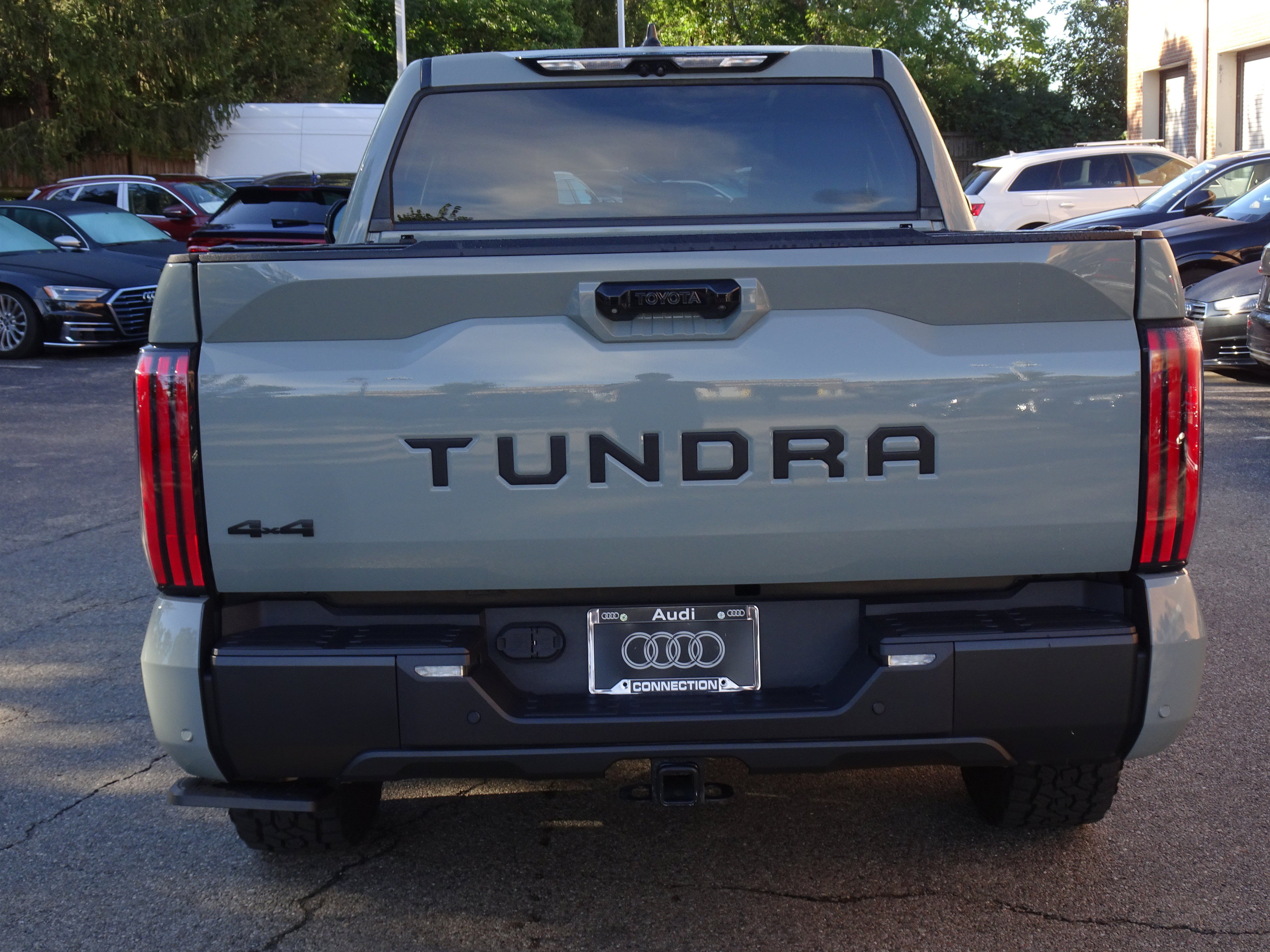 Used 2024 Toyota Tundra Limited w/ TRD Off-Road Package AWD/4WD image 4
