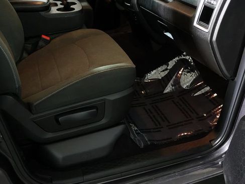 Used 2022 RAM 1500 Warlock w/ Electronics Group AWD/4WD image 32