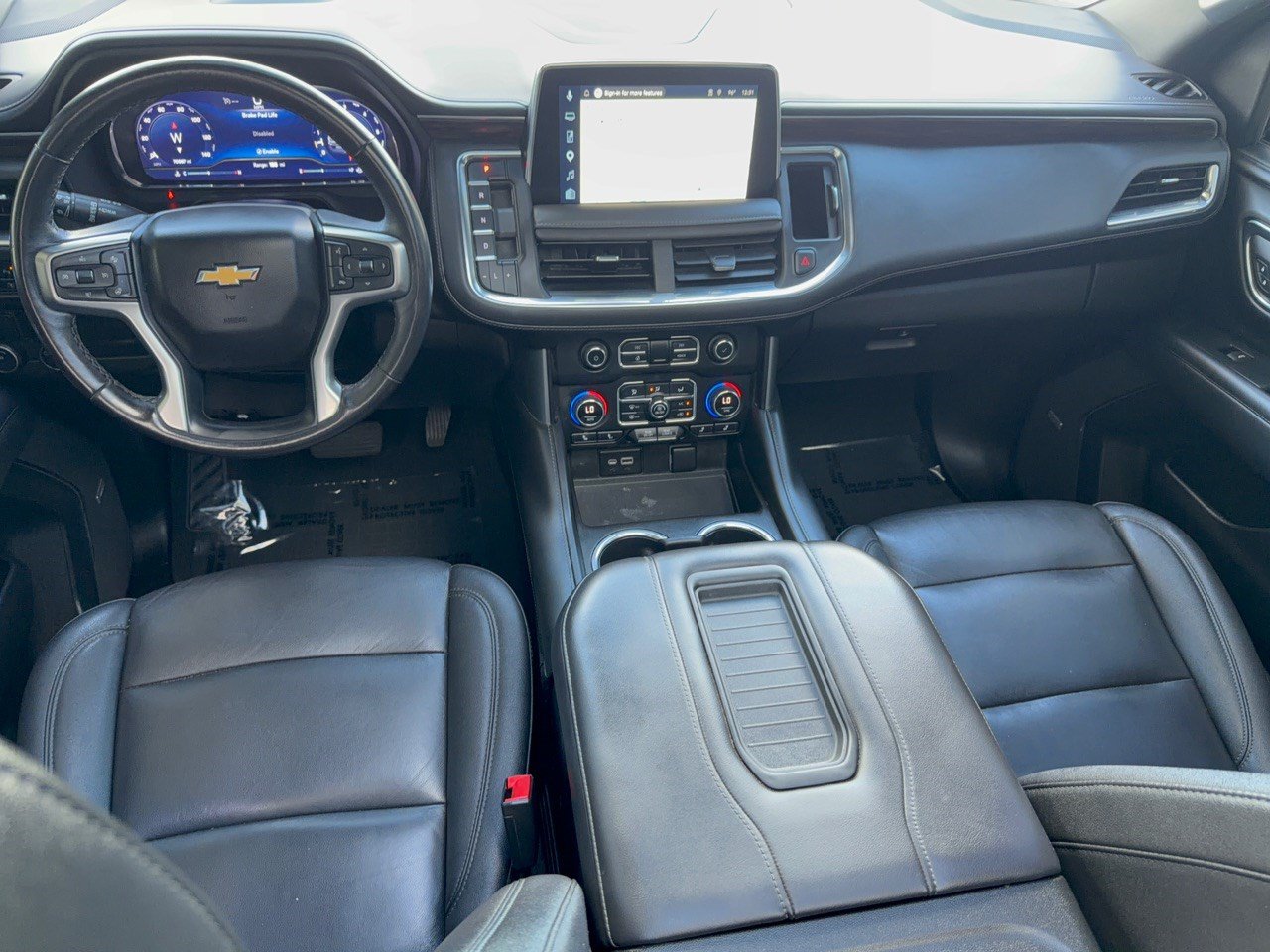 Used 2023 Chevrolet Tahoe LT w/ Luxury Package RWD image 17