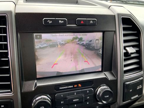 Used 2018 Ford F150 XLT w/ Equipment Group 302A Luxury image 23